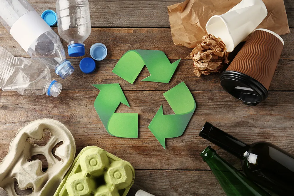 Recycling Abfall für die Umwelt wiederverwerten